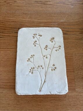 Magnolia pressed flowers plaque